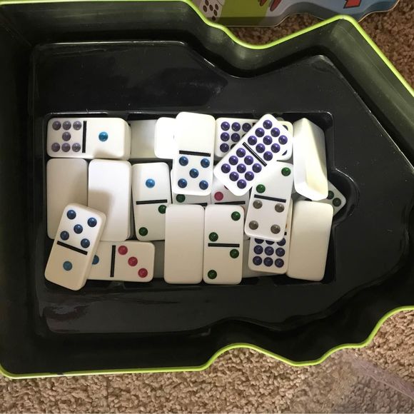 Chicken Coop Electronic Domino Game Like New Condition - Picture 4 of 4